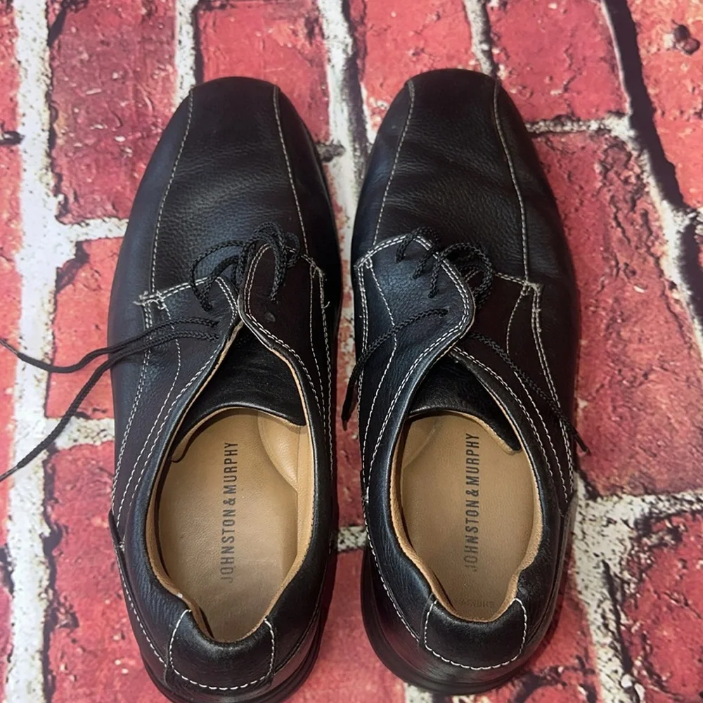 Johnston & Murphy Black Leather Men's Shoes 11M